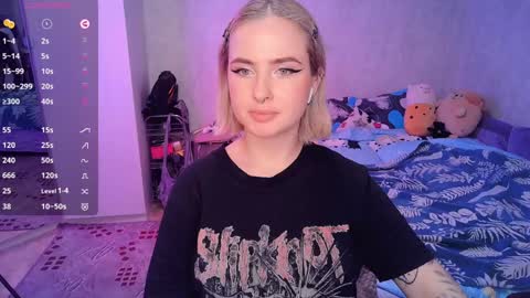 Effie online show from 02/04/25, 10:34