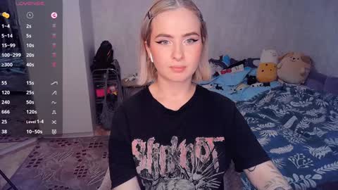 Effie online show from 02/05/25, 05:31