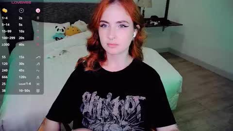 Effie online show from 03/25/26, 03:40