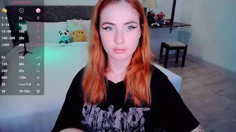 Effie online show from 04/05/26, 06:54