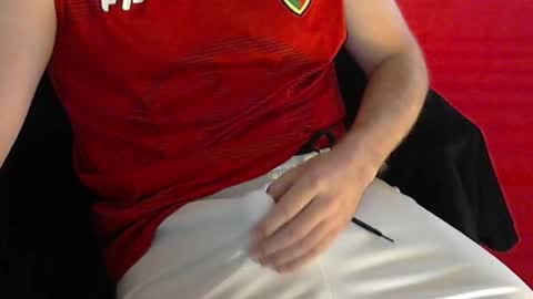 shyguy04_04_04 online show from 09/27/25, 09:09