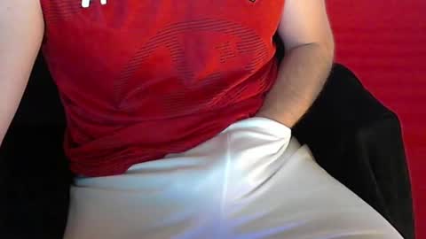 shyguy04_04_04 online show from 09/30/25, 02:27