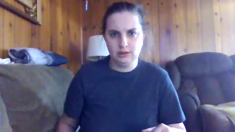 Snapshot of shylee538825 chatting on 11/17/25, 04:13 shylee538825 online show from 11/17/25, 04:13