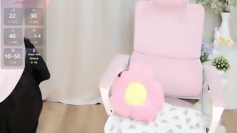 nana online show from 06/09/26, 01:06