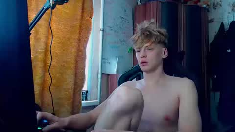 Tom and Betty online show from 03/05/26, 07:04