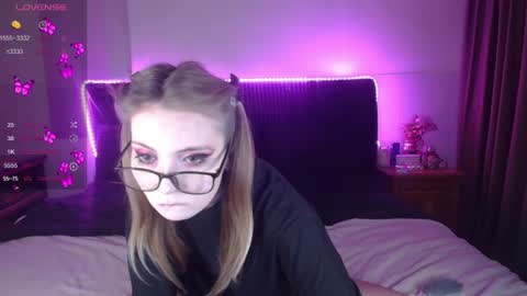 Snapshot of shysweetrish chatting on 06/29/26, 11:38 shysweetrish online show from 06/29/26, 11:38