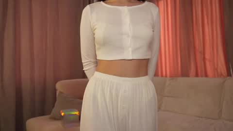 Tanya online show from 04/13/26, 01:05