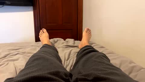 shytrib online show from 10/19/25, 01:01