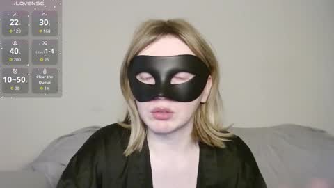 Snapshot of shytylerx chatting on 11/25/25, 11:16 SHY TYLER online show from 11/25/25, 11:16