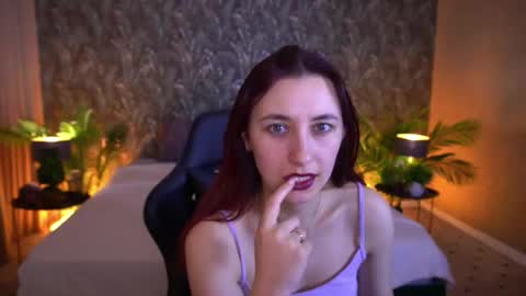 shyy_jany online show from 05/17/26, 12:45