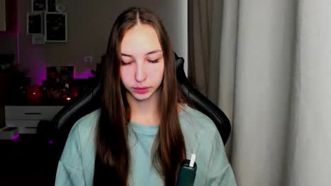 SIA online show from 09/17/25, 02:02