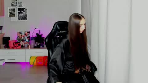 SIA online show from 04/01/26, 02:34