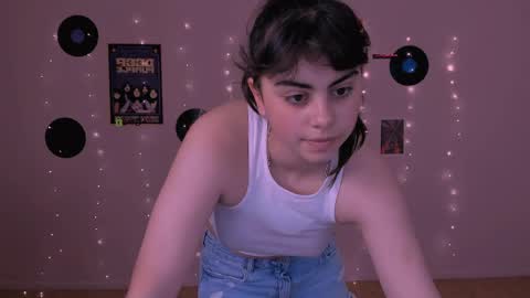 sia_moon1 online show from 05/23/26, 09:13