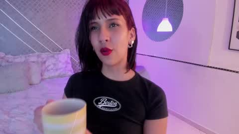 Snapshot of sia_roose chatting on 09/11/25, 04:01 Sia online show from 09/11/25, 04:01