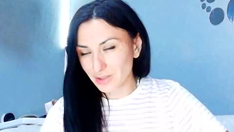 Snapshot of siaconna chatting on 06/04/26, 10:10 Siaconna online show from 06/04/26, 10:10