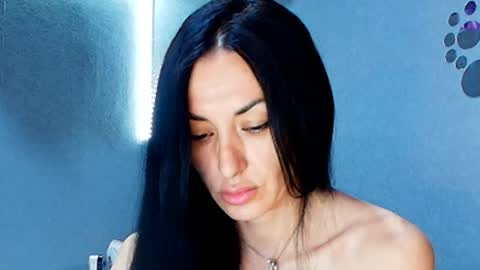 Snapshot of siaconna chatting on 07/04/26, 07:58 Siaconna online show from 07/04/26, 07:58