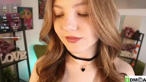 Vicki online show from 04/25/26, 04:37