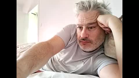 sibemolx online show from 10/28/25, 09:24