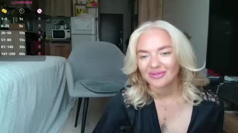 Snapshot of siberian_girl_ chatting on 07/02/26, 05:57 Eva online show from 07/02/26, 05:57