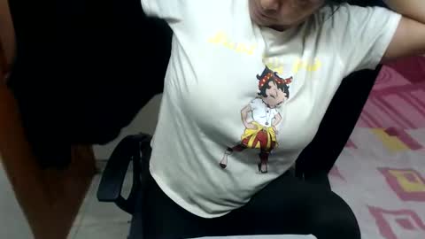 sara online show from 01/24/25, 01:03