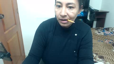 sara online show from 02/14/25, 10:58