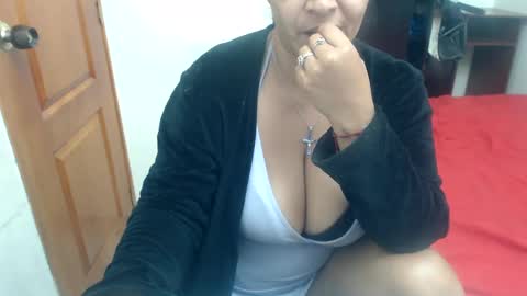 sara online show from 02/25/25, 12:47