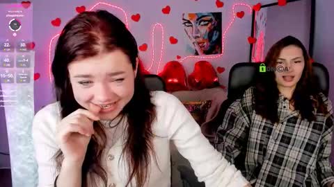 Snapshot of sicilia_shine chatting on 02/12/26, 01:17 silicia online show from 02/12/26, 01:17