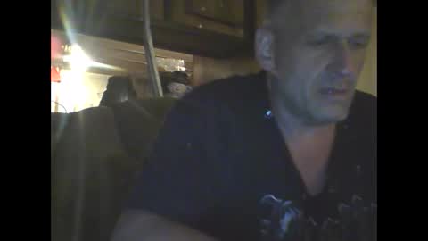 Snapshot of sickone6669947170 chatting on 10/30/25, 01:07 Bill online show from 10/30/25, 01:07