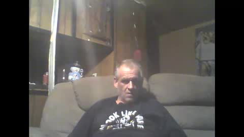 Snapshot of sickone6669947170 chatting on 11/24/25, 09:42 Bill online show from 11/24/25, 09:42