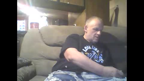 Snapshot of sickone6669947170 chatting on 02/17/26, 09:32 Bill online show from 02/17/26, 09:32
