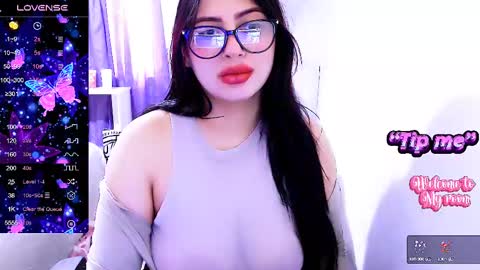 Snapshot of siddhy592 chatting on 03/07/25, 05:17 sidhy online show from 03/07/25, 05:17