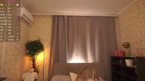 Elizabeth online show from 04/02/26, 03:53