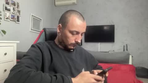 sidvicious23cm online show from 02/23/26, 06:49