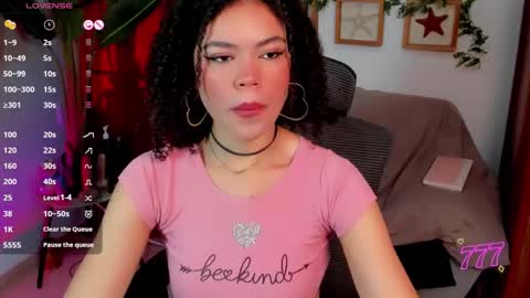 Vaiolet online show from 03/20/26, 02:00