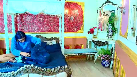 SinnaDark online show from 05/19/26, 11:38