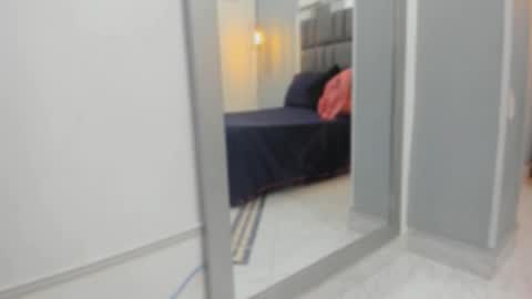 Keira online show from 10/10/25, 10:47