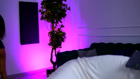 Sienna online show from 04/02/26, 10:57