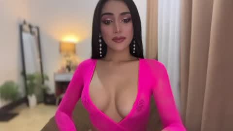 MISS YSABELLE online show from 07/14/26, 10:21