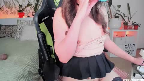 Snapshot of sierra_diamond chatting on 02/21/26, 09:05 Si online show from 02/21/26, 09:05