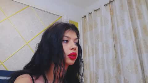 Snapshot of sierra_halle chatting on 02/20/26, 04:53 SIERRA online show from 02/20/26, 04:53