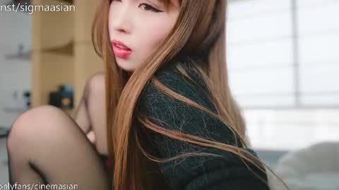 OF   instagram sigmaasian twitter sigmasian online show from 02/24/25, 05:11