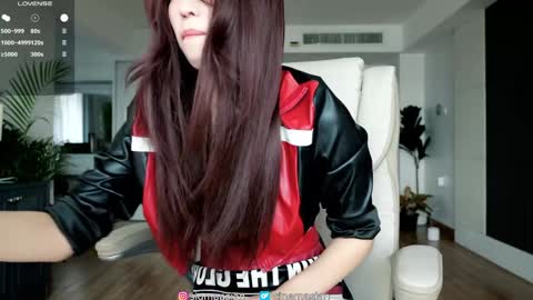 OF   instagram sigmaasian twitter sigmasian online show from 10/21/25, 04:24