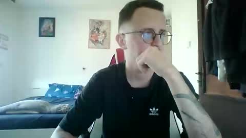 Sigmask online show from 09/14/25, 02:38
