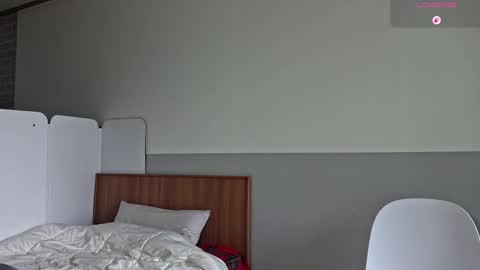 Silas Kim online show from 02/22/26, 02:24