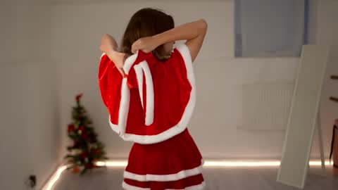 Snapshot of silent_chill chatting on 12/25/24, 01:09 Chilli online show from 12/25/24, 01:09