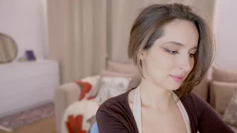 Snapshot of silent_chill chatting on 11/25/25, 03:56 Chilli online show from 11/25/25, 03:56