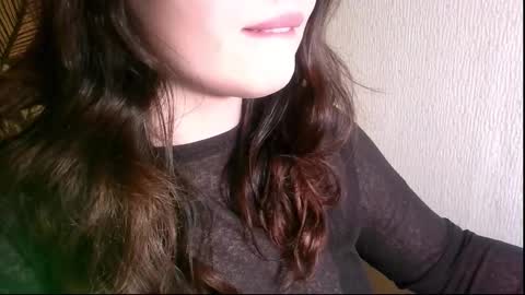 Snapshot of silentmuse_ chatting on 12/16/25, 12:26 muse online show from 12/16/25, 12:26