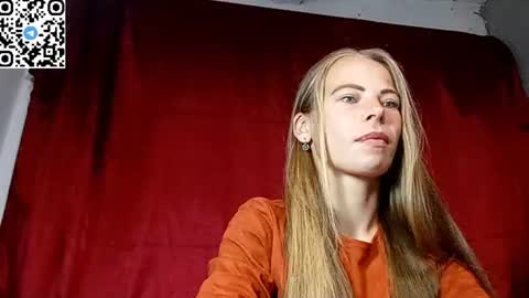 Snapshot of silentpassion567 chatting on 07/09/26, 09:19 JULIANA online show from 07/09/26, 09:19