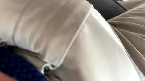 Snapshot of silentpout chatting on 12/05/24, 12:33 SilentPants online show from 12/05/24, 12:33