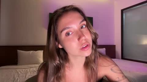 You fav Miss Si online show from 02/04/26, 02:23